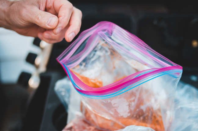 plastic zipper bag for containing food