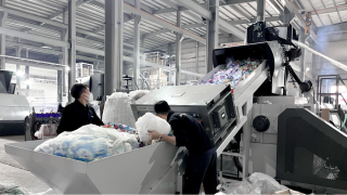 post consumer plastic recycling machine