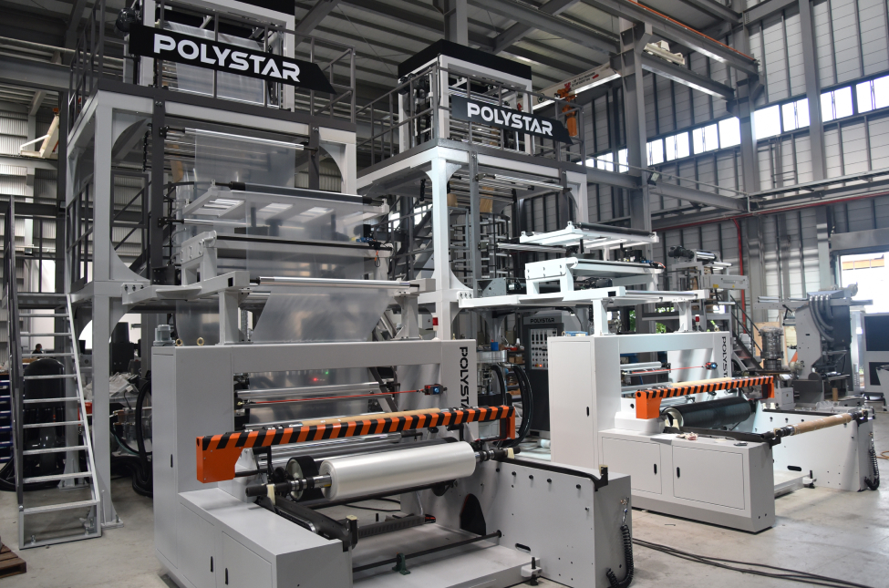 Garbage bags made from 100% recycled material using POLYSTAR blown film machines