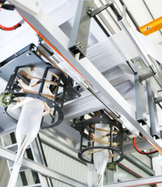 twin head blown film extruders have two die heads