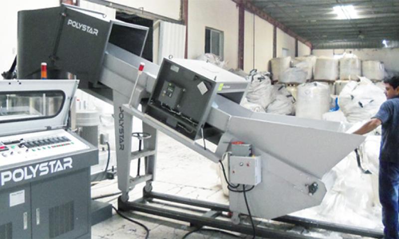 Máquina de Reciclaje Plástico Instalada en Dubai